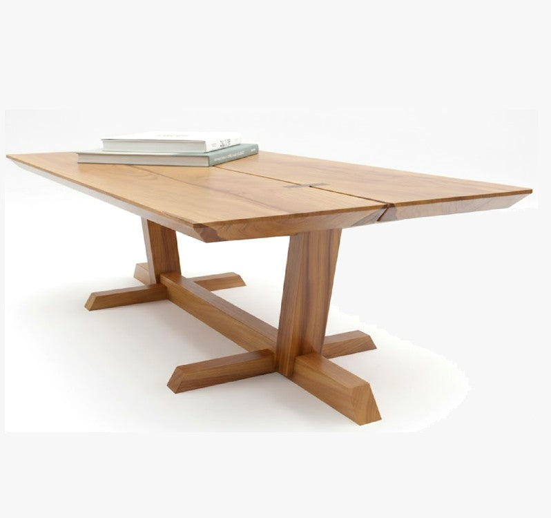 Table basse Wharton en noyer massif, hommage à Wharton Esherick